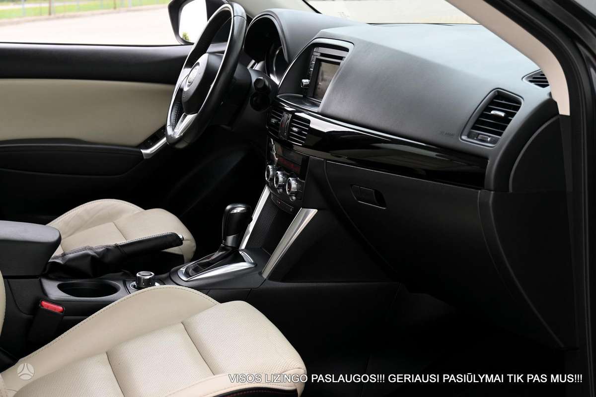 Mazda CX-5, 2.2 l., off-road / crossover