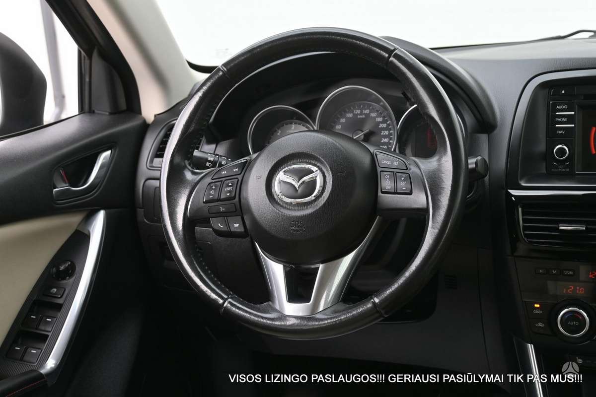 Mazda CX-5, 2.2 l., off-road / crossover
