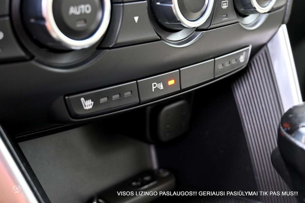 Mazda CX-5, 2.2 l., off-road / crossover