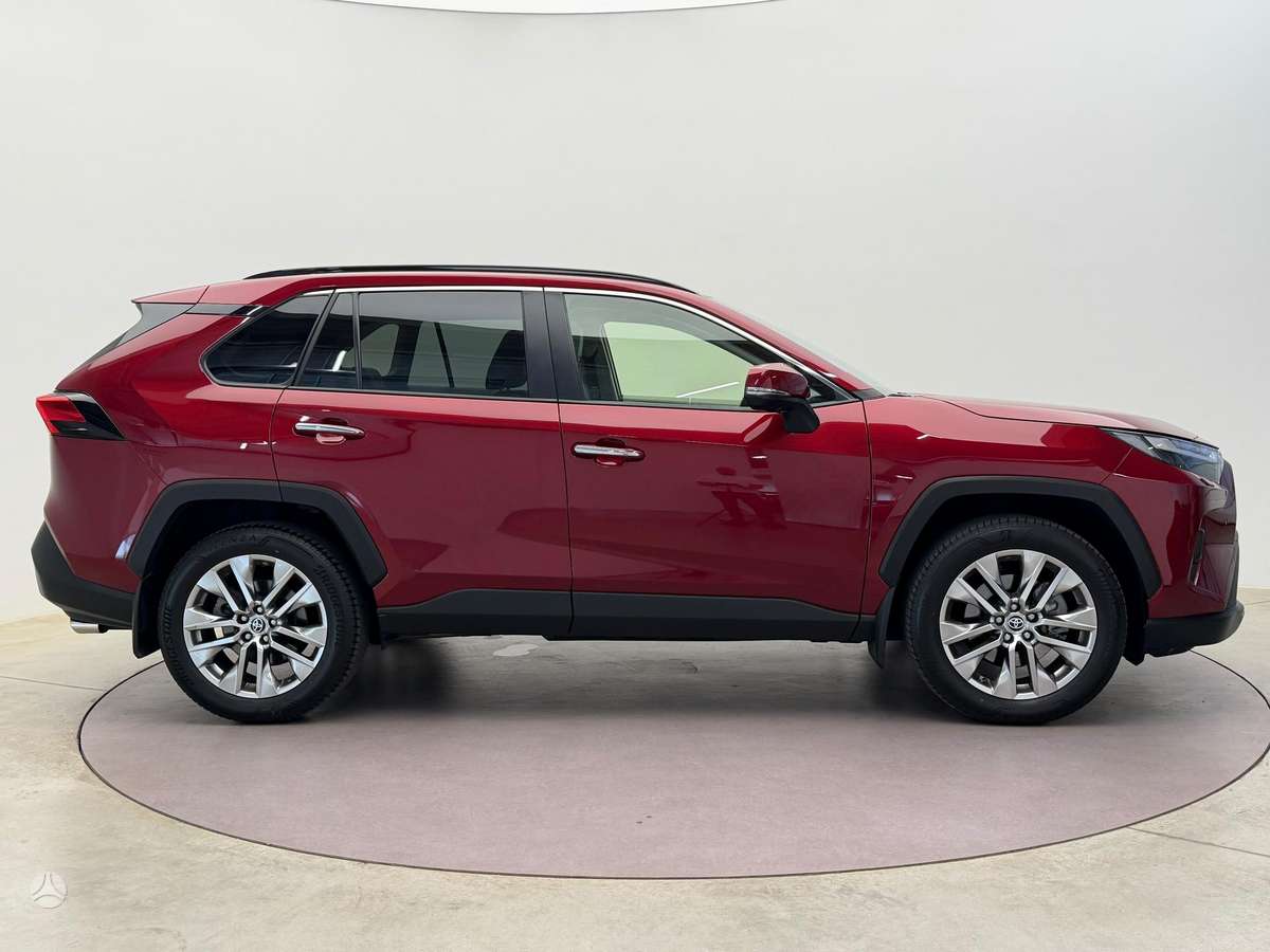 Toyota RAV4 - 4