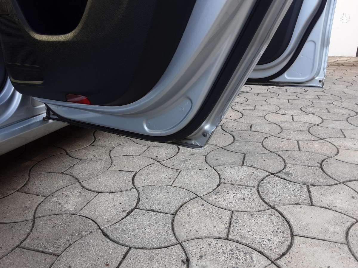 Volkswagen Passat, 2.0 l., Универсал
