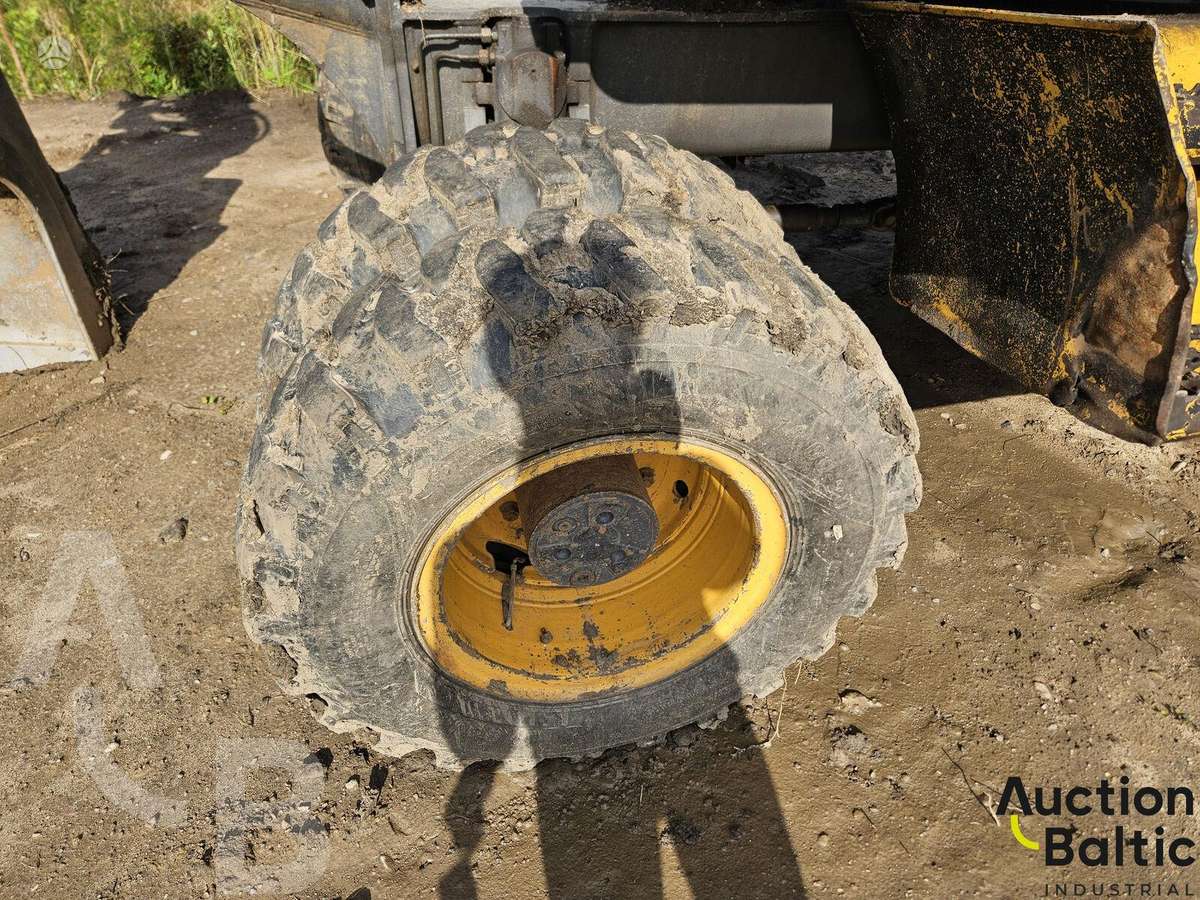 Volvo EW 140, excavator