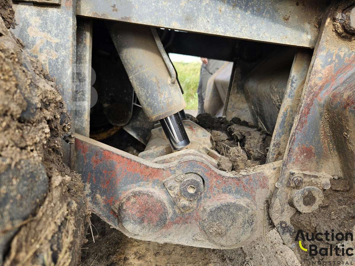 Volvo EW 140, excavator