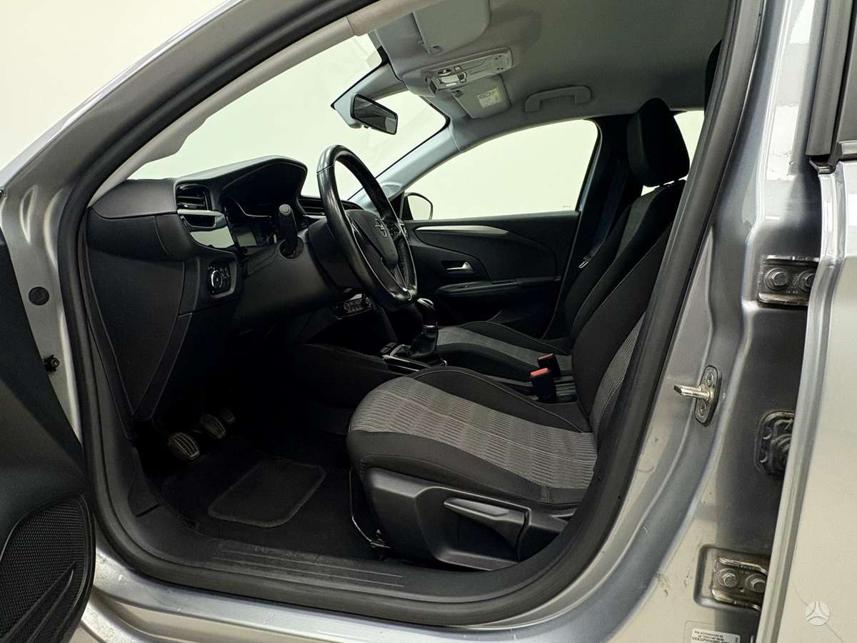 Opel Corsa, 1.2 l., Хэтчбек