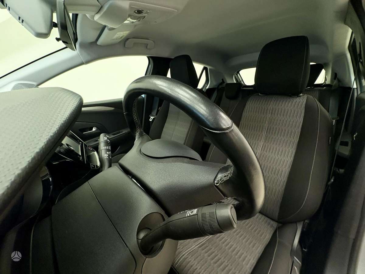 Opel Corsa, 1.2 l., Хэтчбек