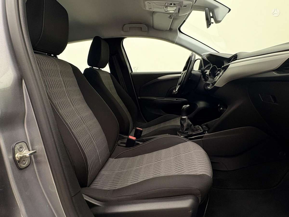 Opel Corsa, 1.2 l., Хэтчбек