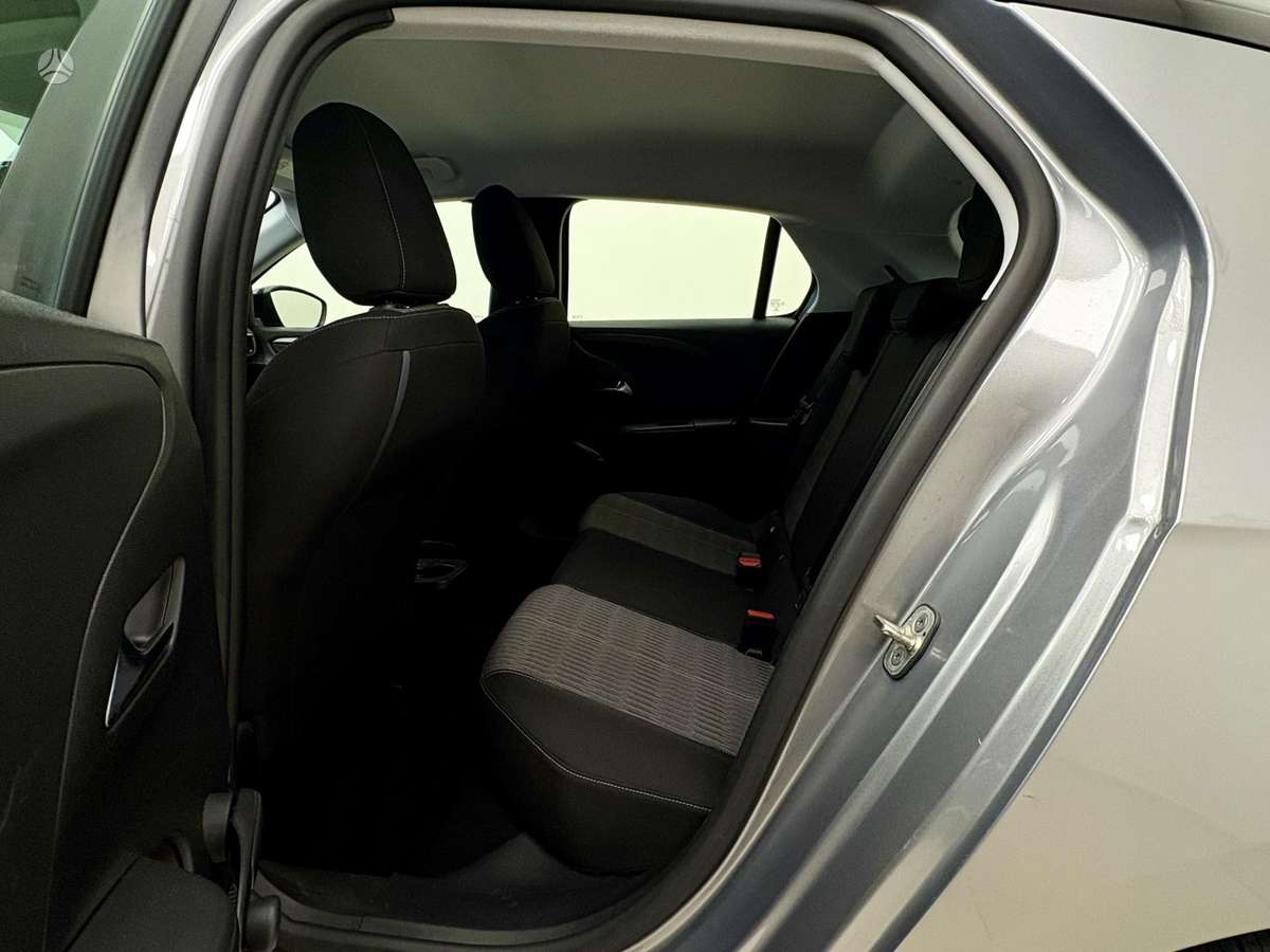 Opel Corsa, 1.2 l., Хэтчбек