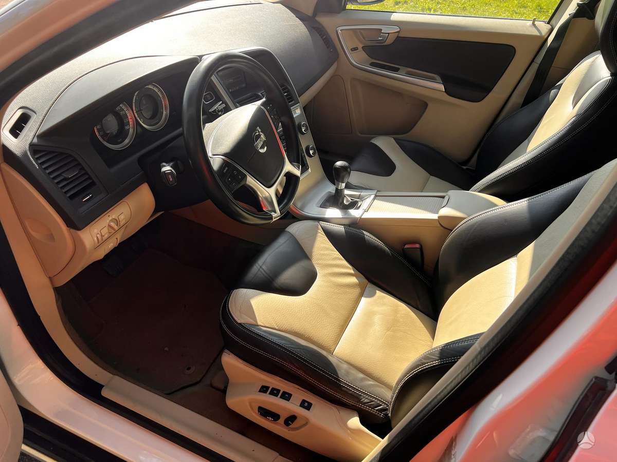 Volvo XC60 - 9