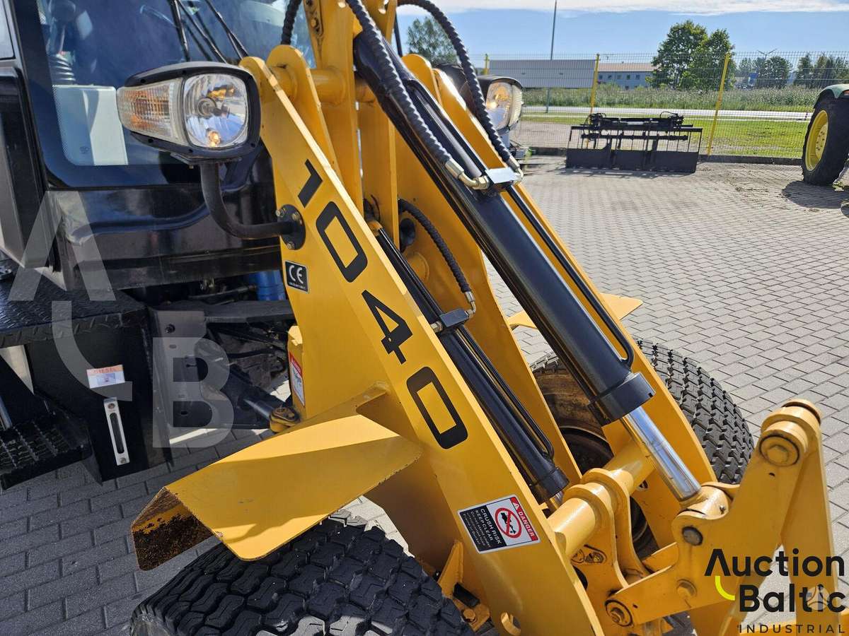 -Kita- 1040 ZL-08, frontal loader