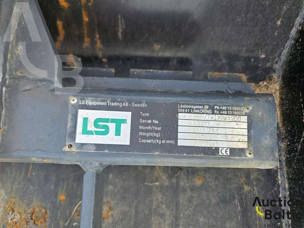 -Kita- 1040 ZL-08, frontal loader