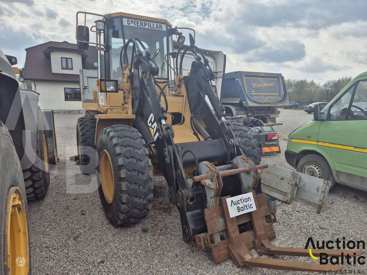 Caterpillar IT 18 F, frontal loader