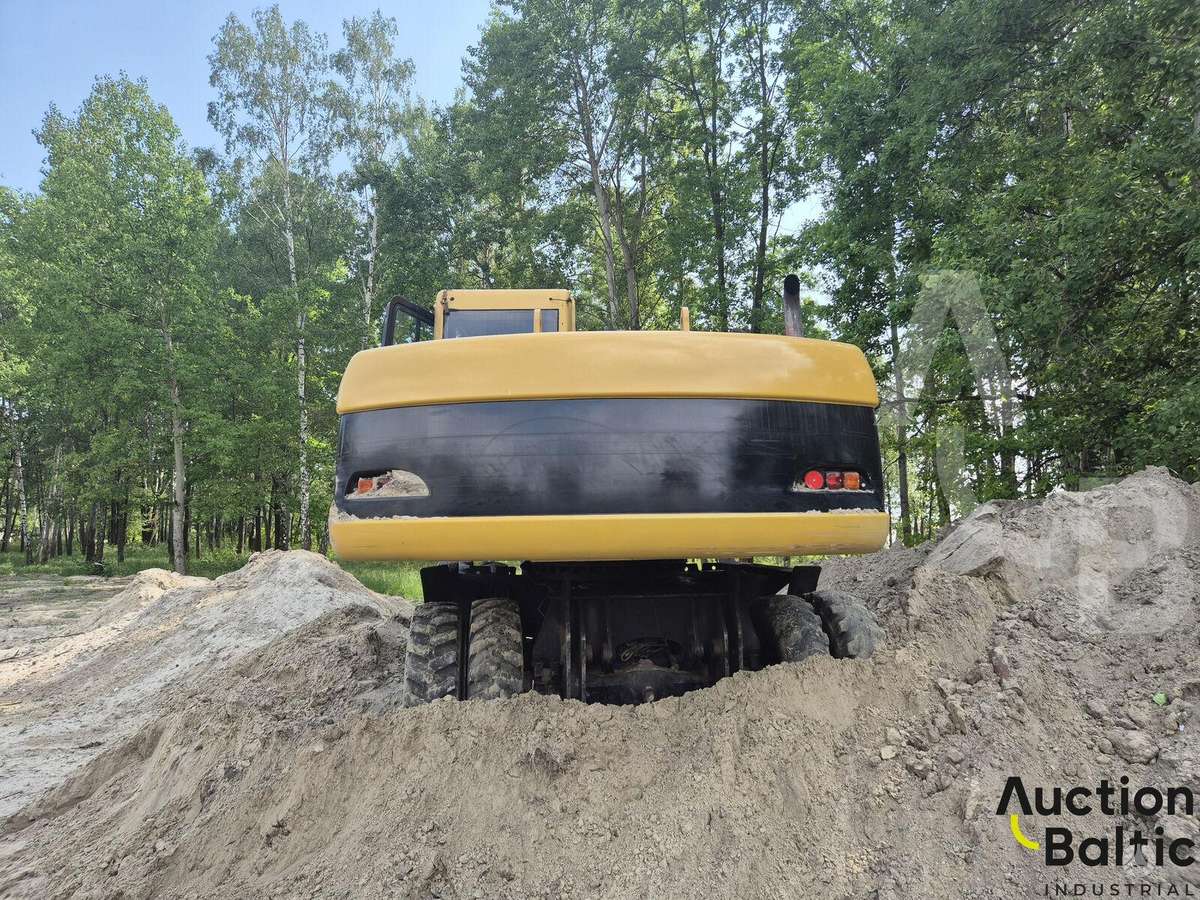 Caterpillar M 318 C, ekskavatoriai