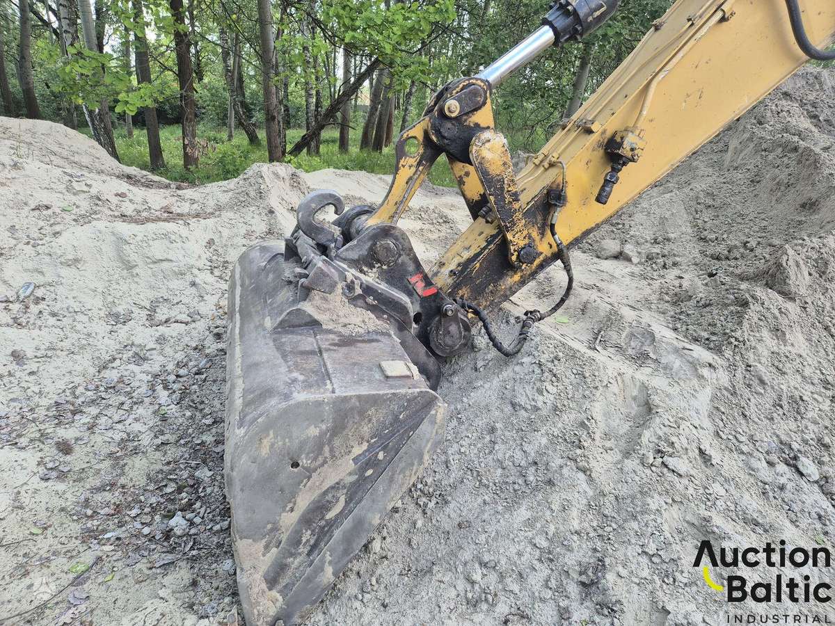 Caterpillar M 318 C, экскаваторы