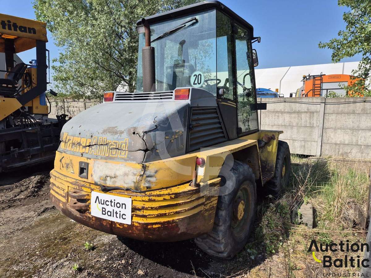 Kramer 520, frontaliniai krautuvai