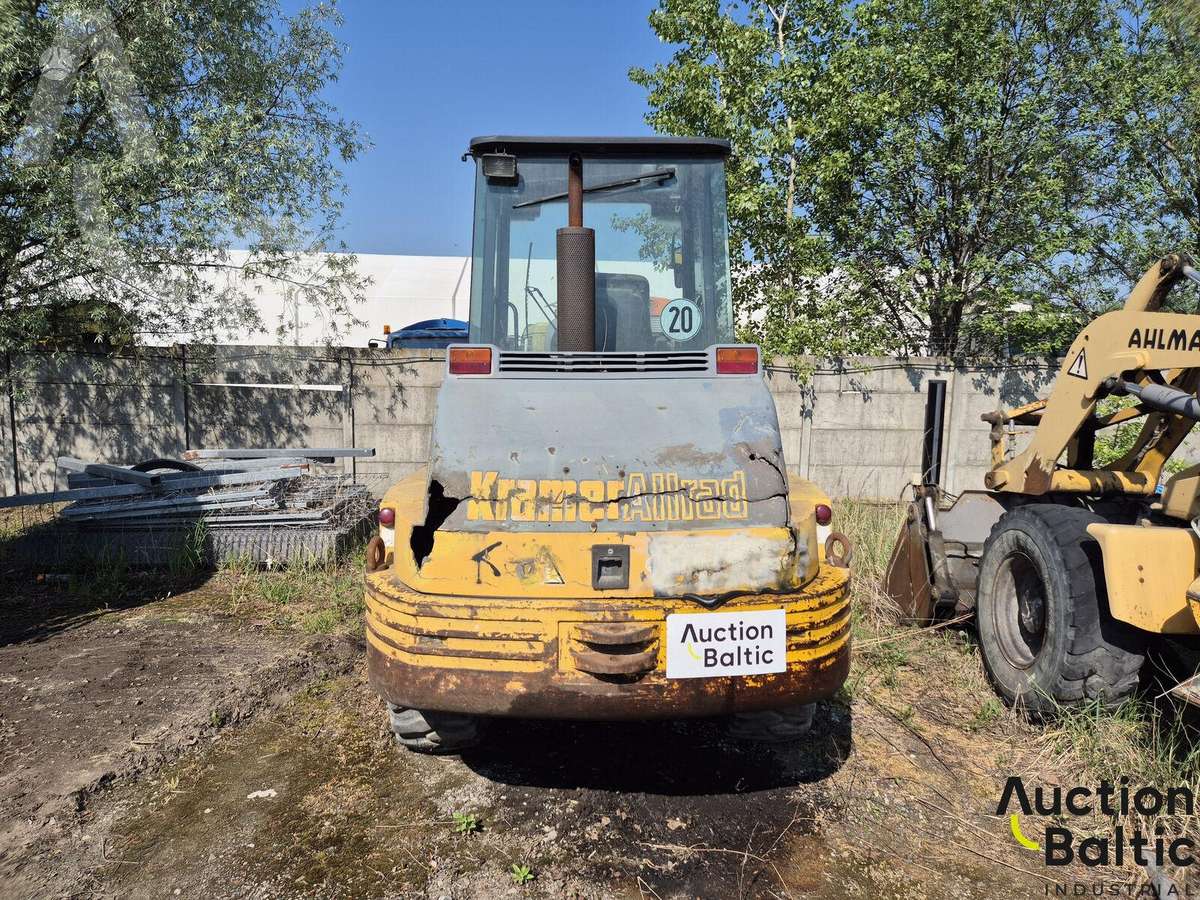 Kramer 520, frontal loader