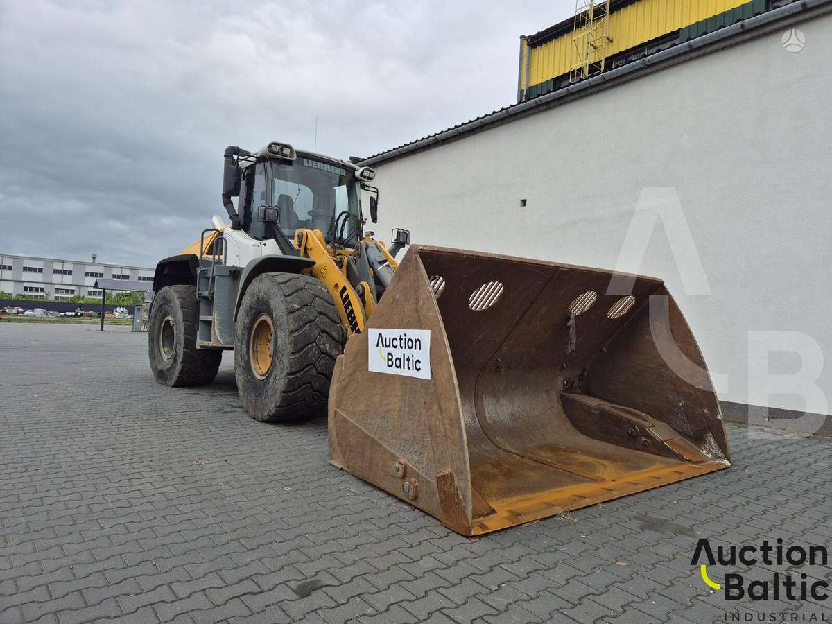 Liebherr L 550, frontal loader