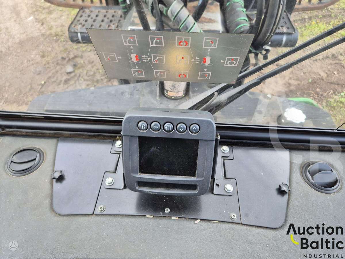 John Deere 1010 E, forwarders