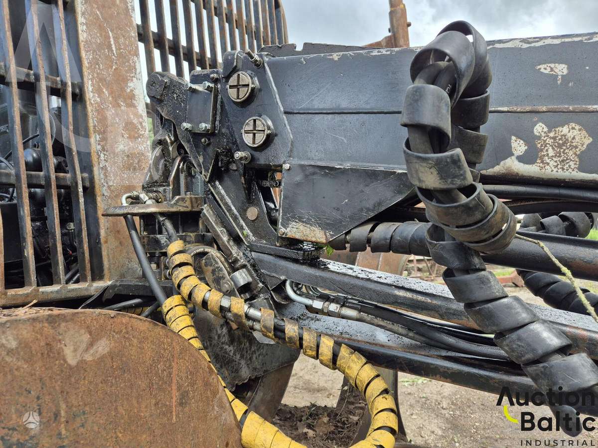 John Deere 1010 E, форвардеры