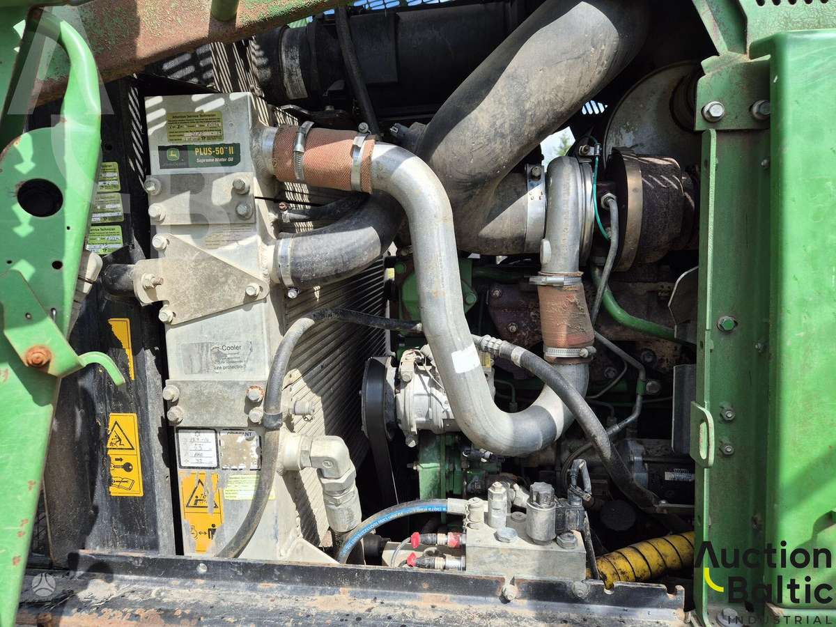 John Deere 1010 E, forwarders