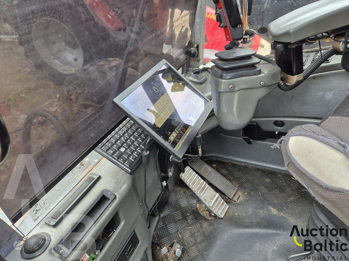 Komatsu 931, харвестеры