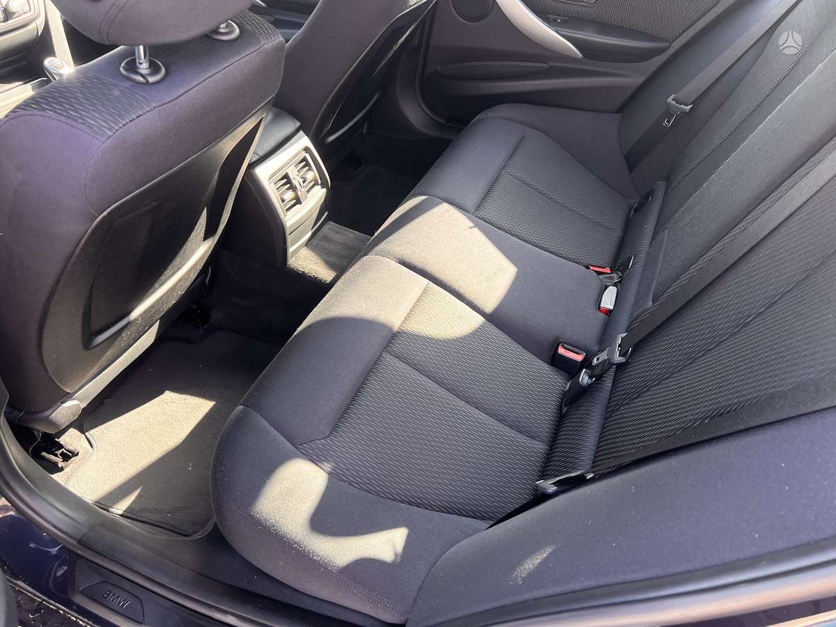 BMW 320, 2.0 l., sedanas