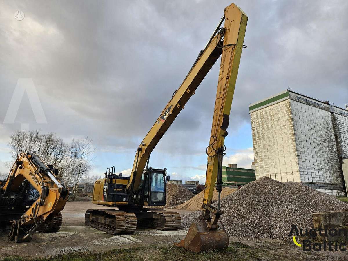 Caterpillar 320 EL, excavator