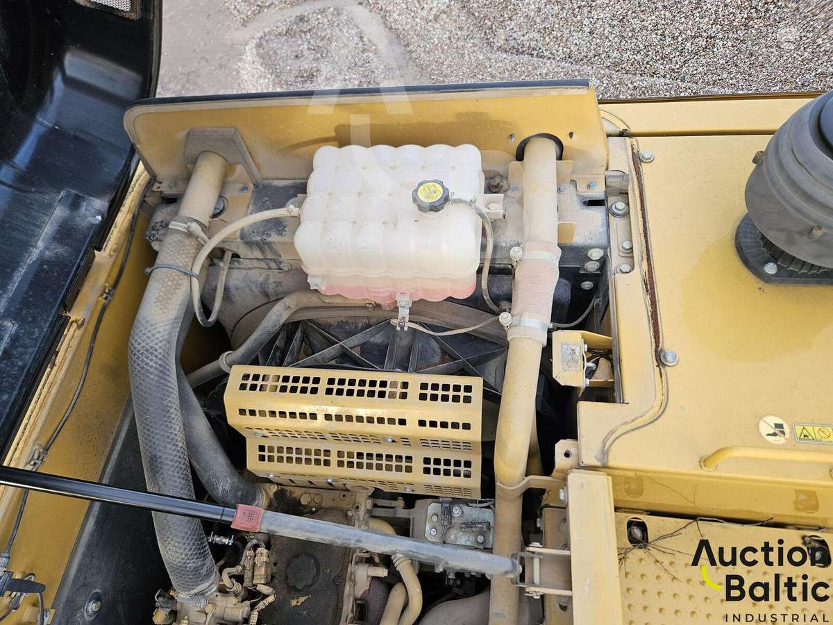 Caterpillar 320 EL, ekskavatoriai