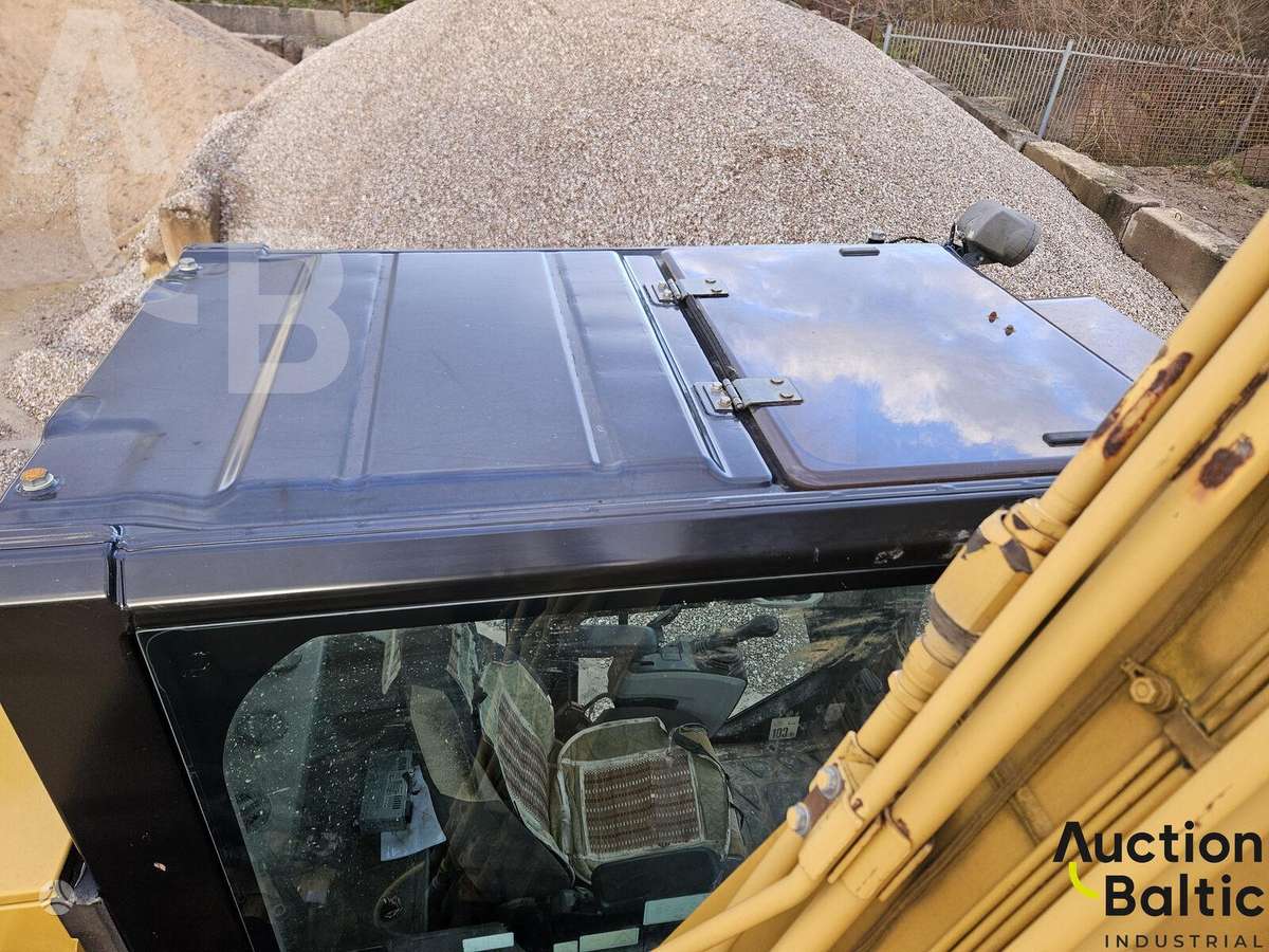 Caterpillar 320 EL, excavator