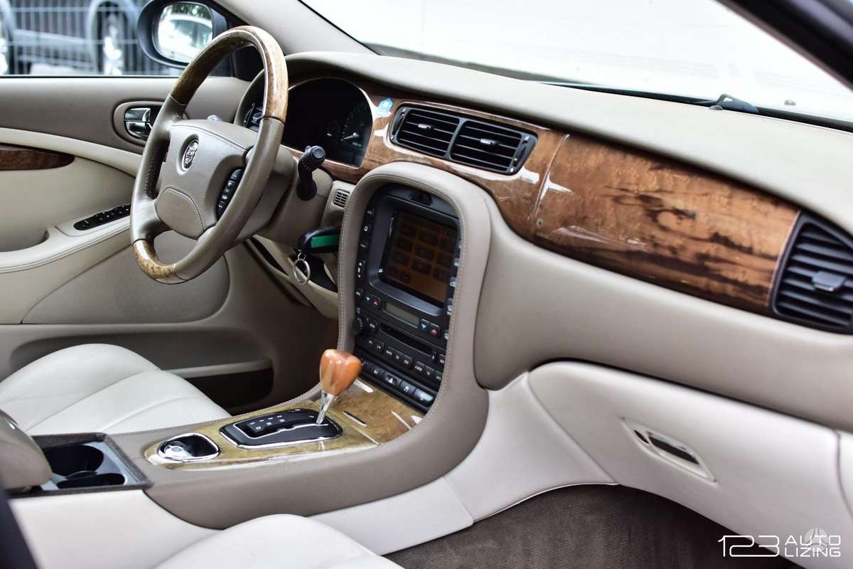 Jaguar S-Type, 3.0 l., Седан