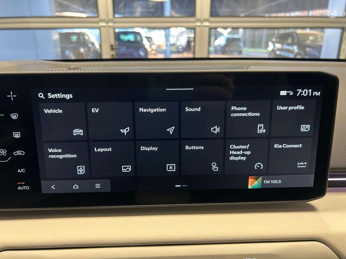 Kia EV4, 81 kWh, hatchback