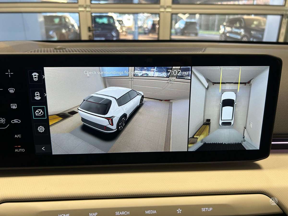 Kia EV4, 81 kWh, hatchback