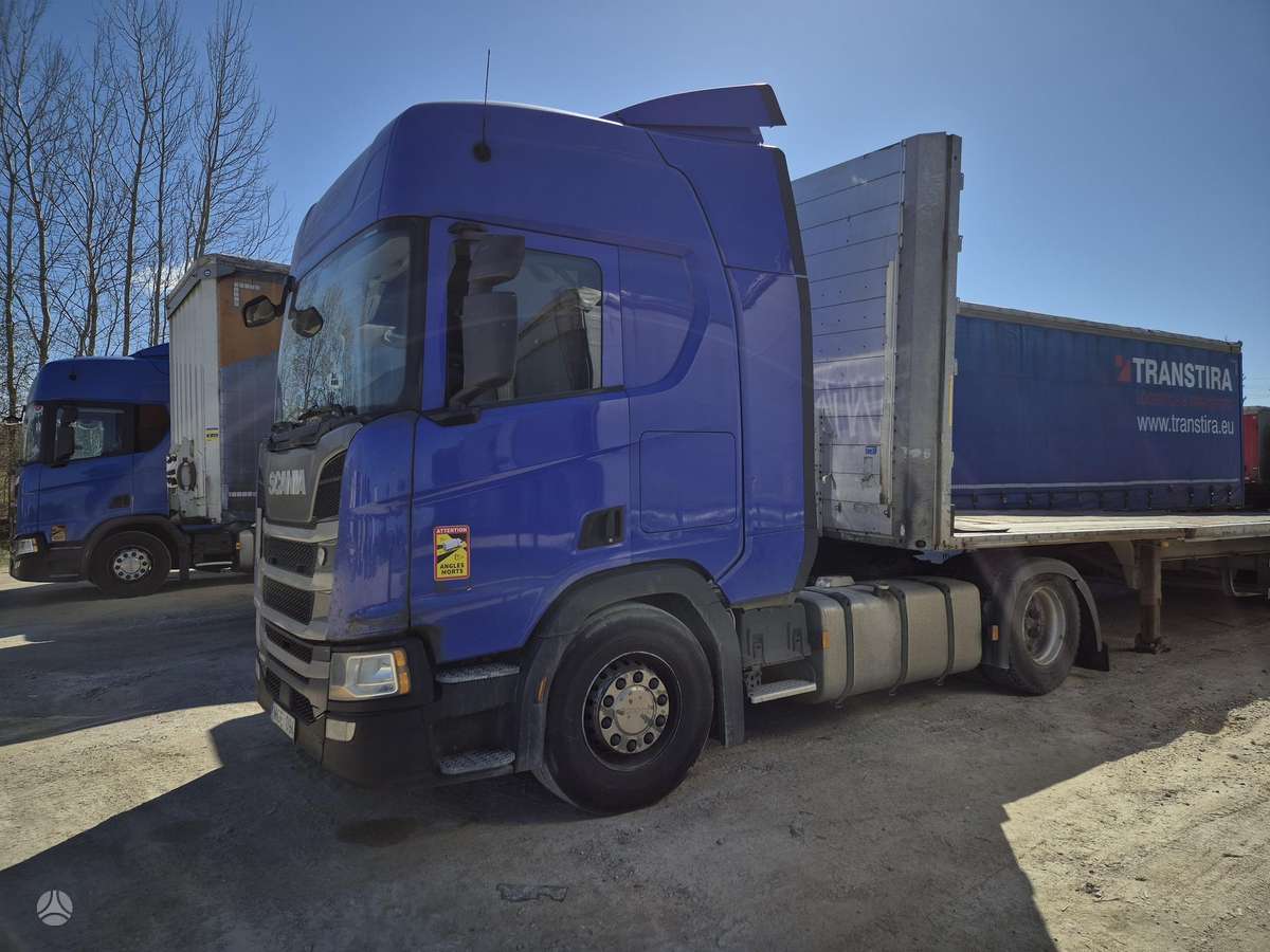 Scania R450, double sleeper