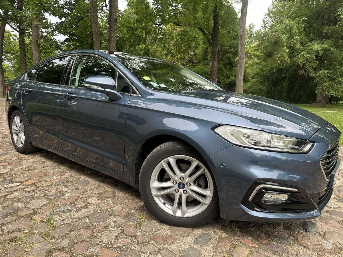 Ford Mondeo, Хэтчбек
