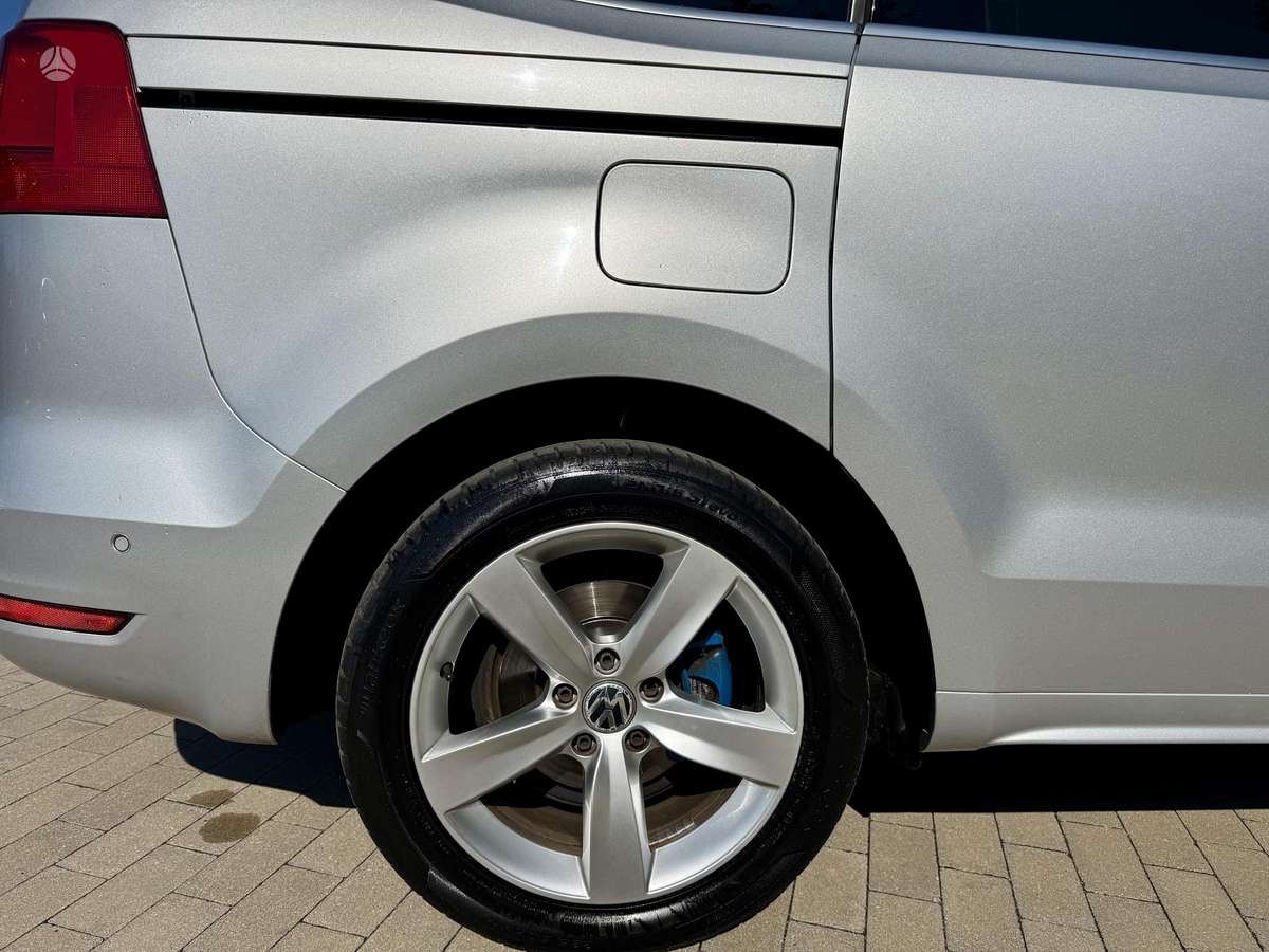 Volkswagen Sharan - 8