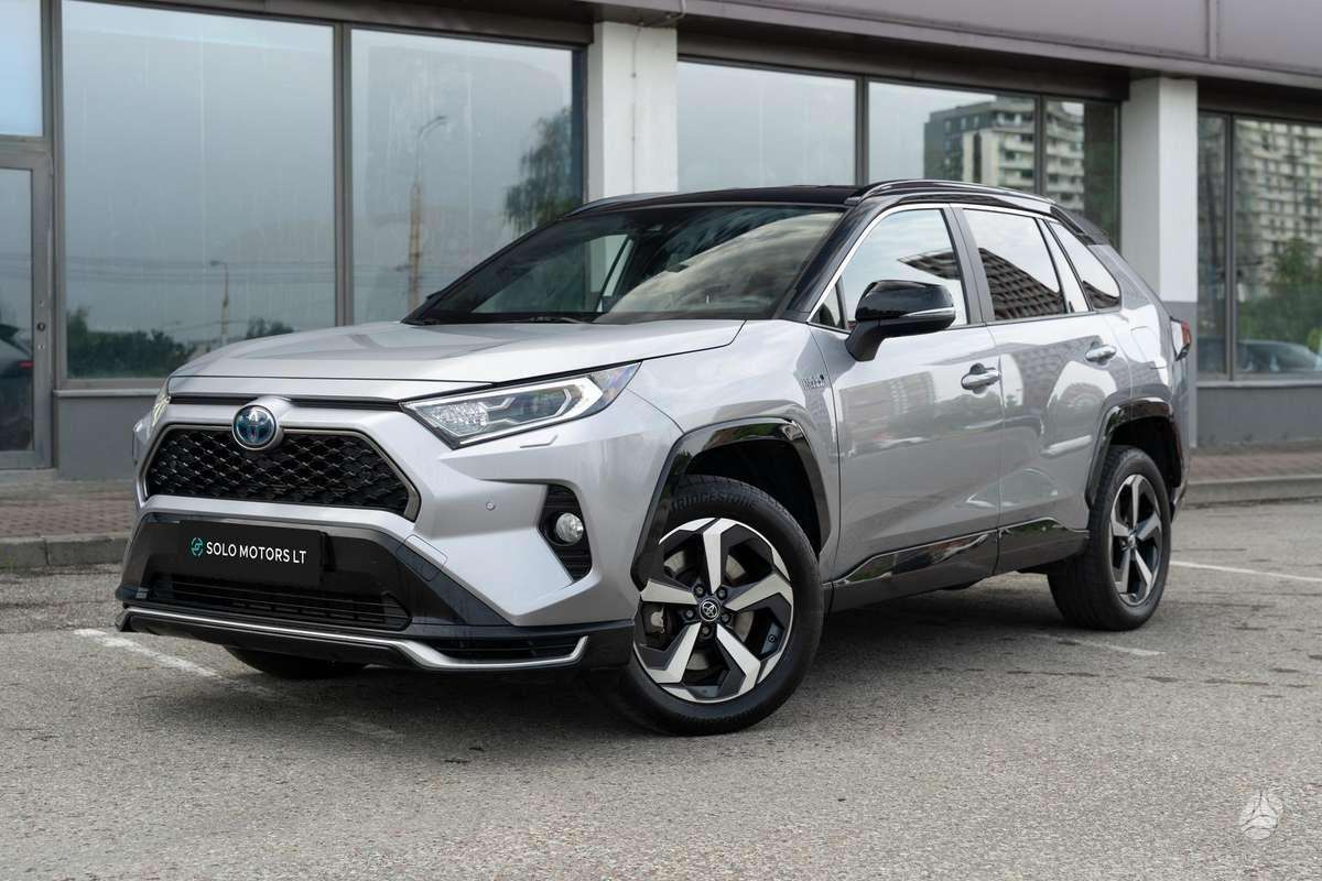 Toyota RAV4 - 1