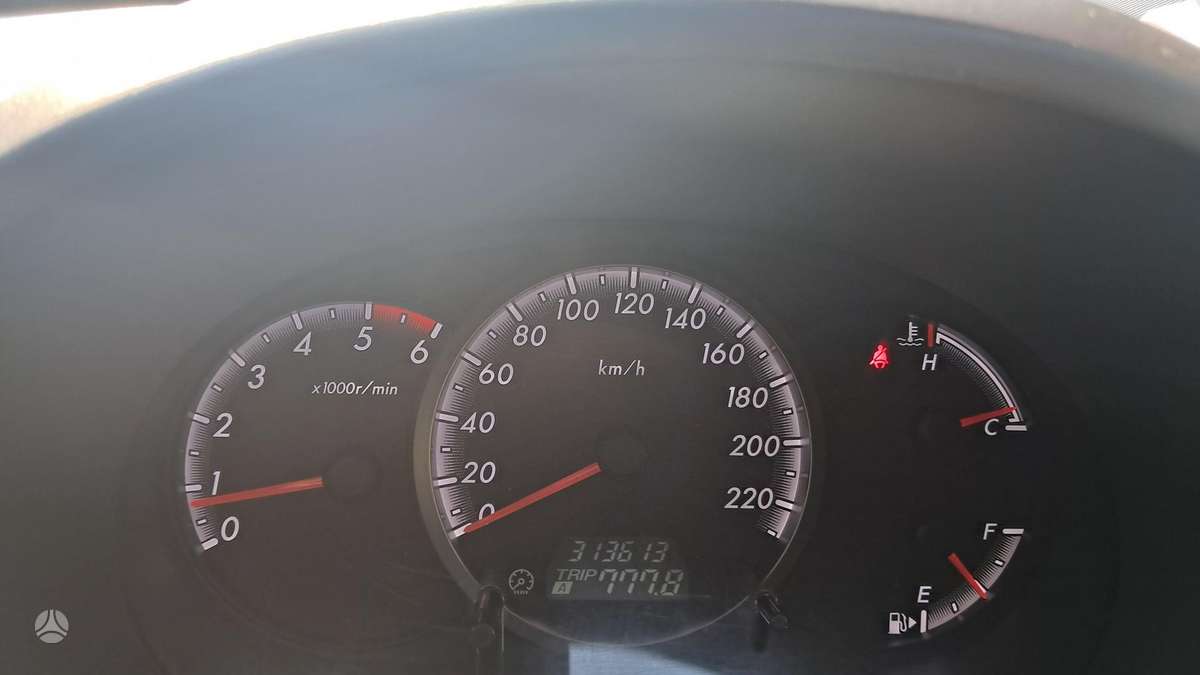 Mazda 5, 2.0 l., mpv / minivan