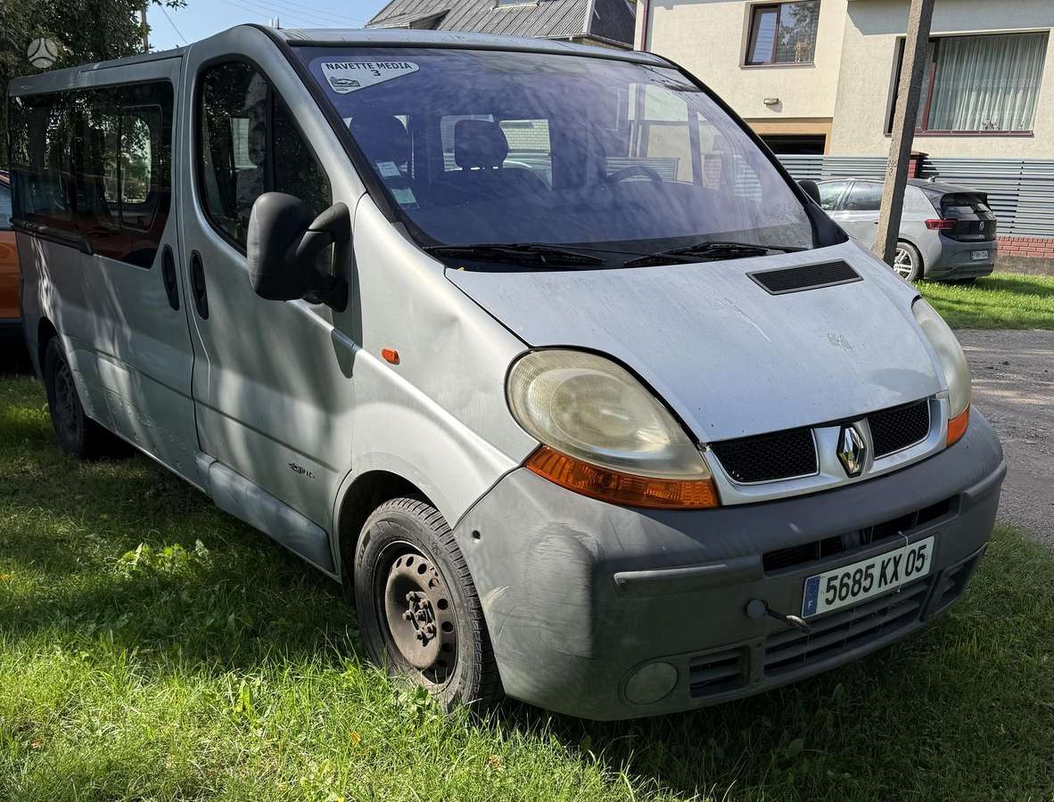 Renault Trafic - 2