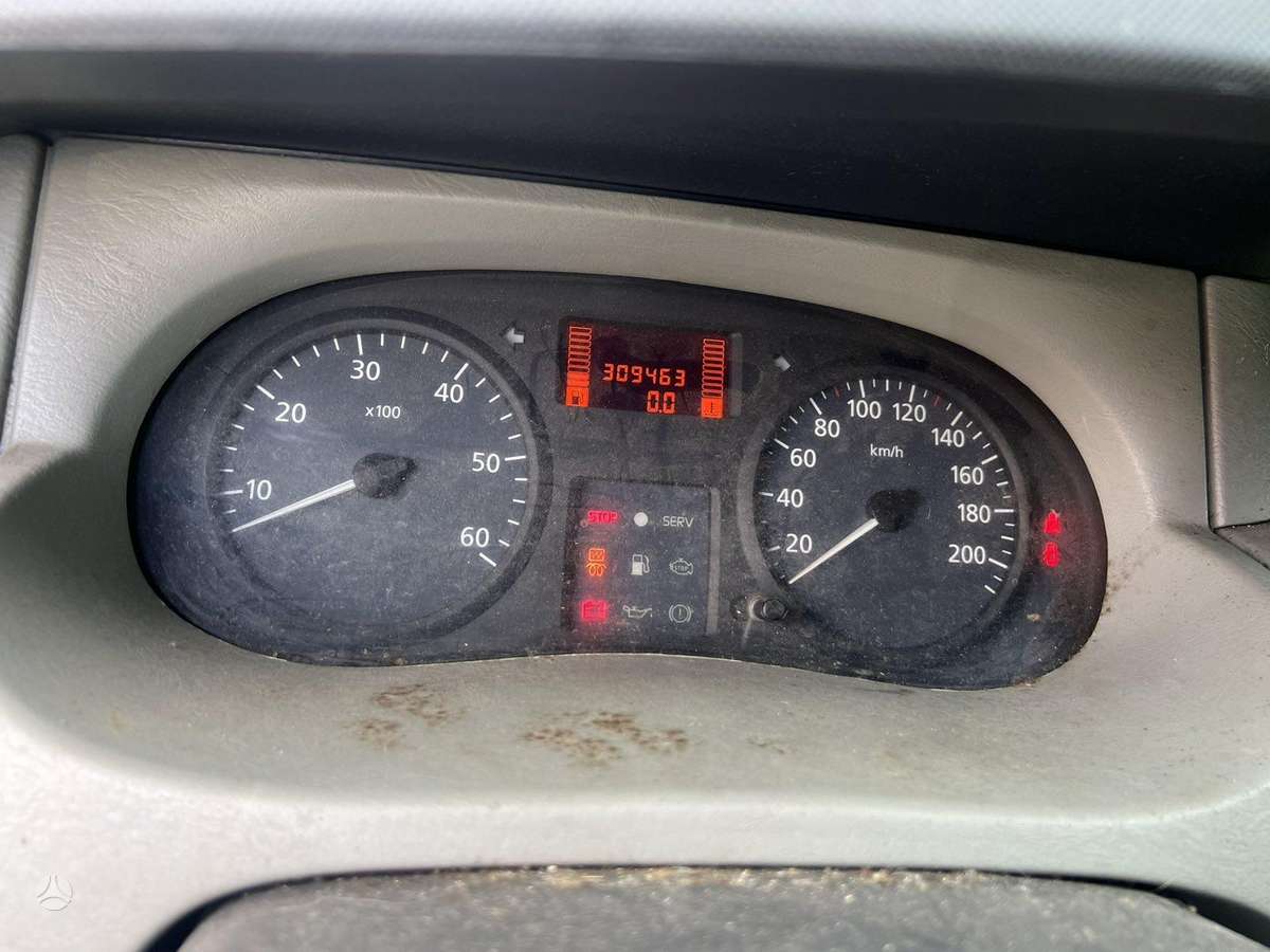Renault Trafic - 7