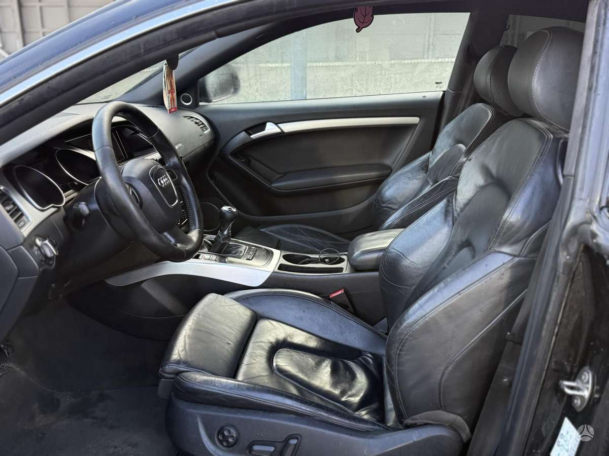 Audi A5, 1.8 l., coupe