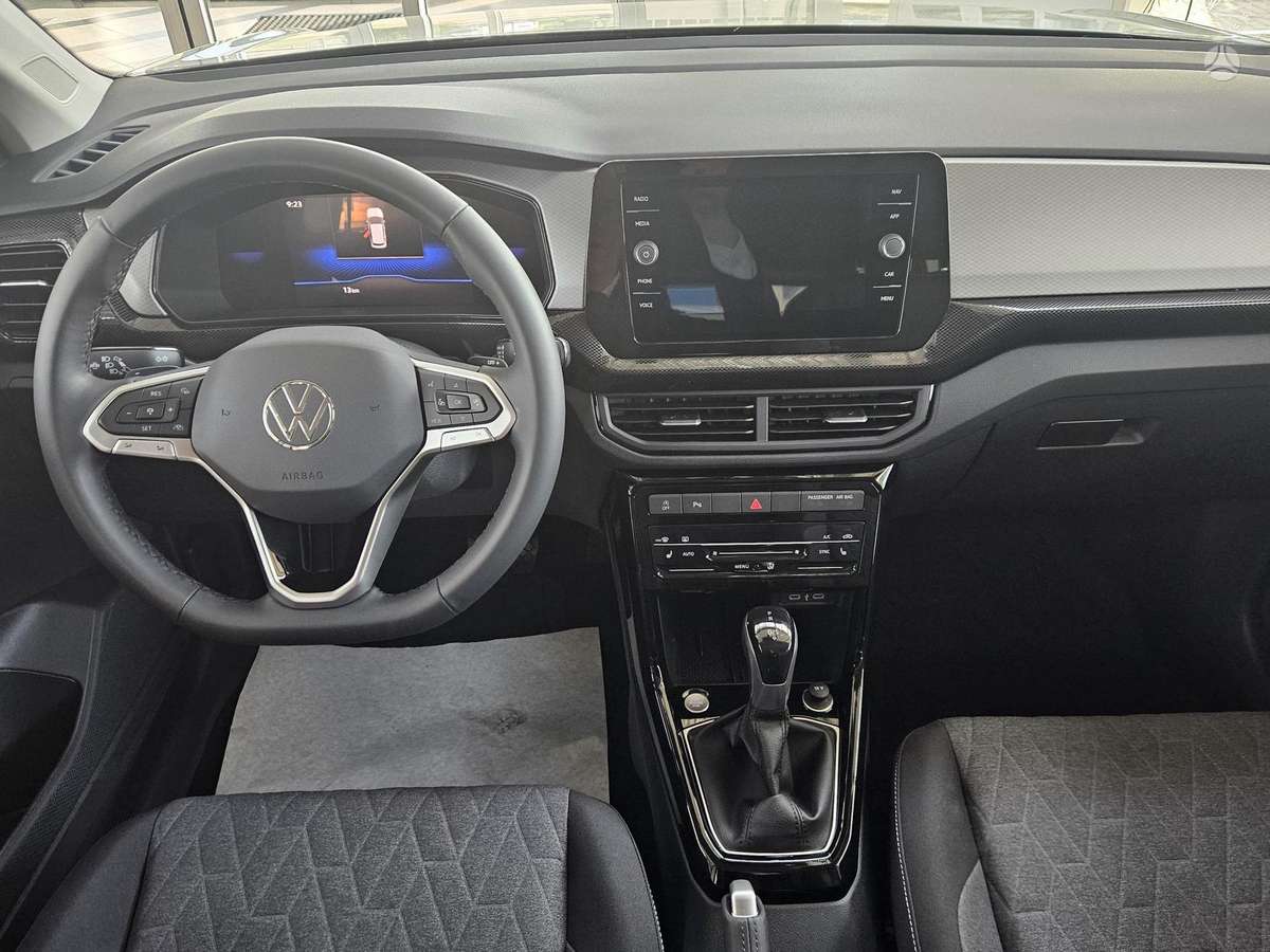 Volkswagen T-Cross - 6