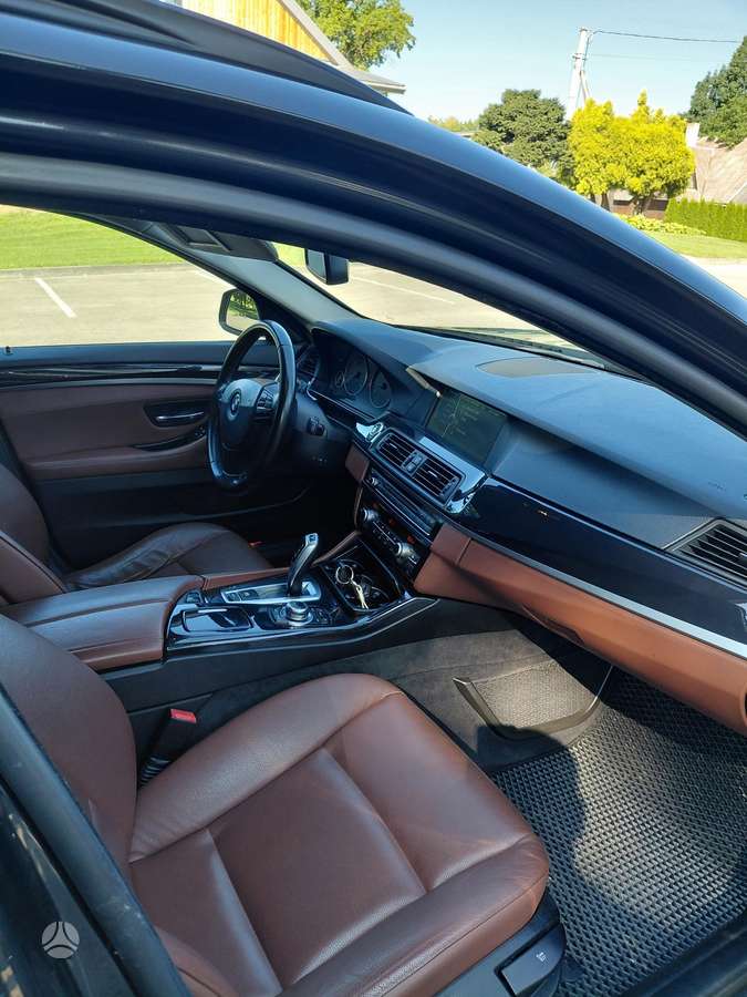 BMW 520, 2.0 l., wagon