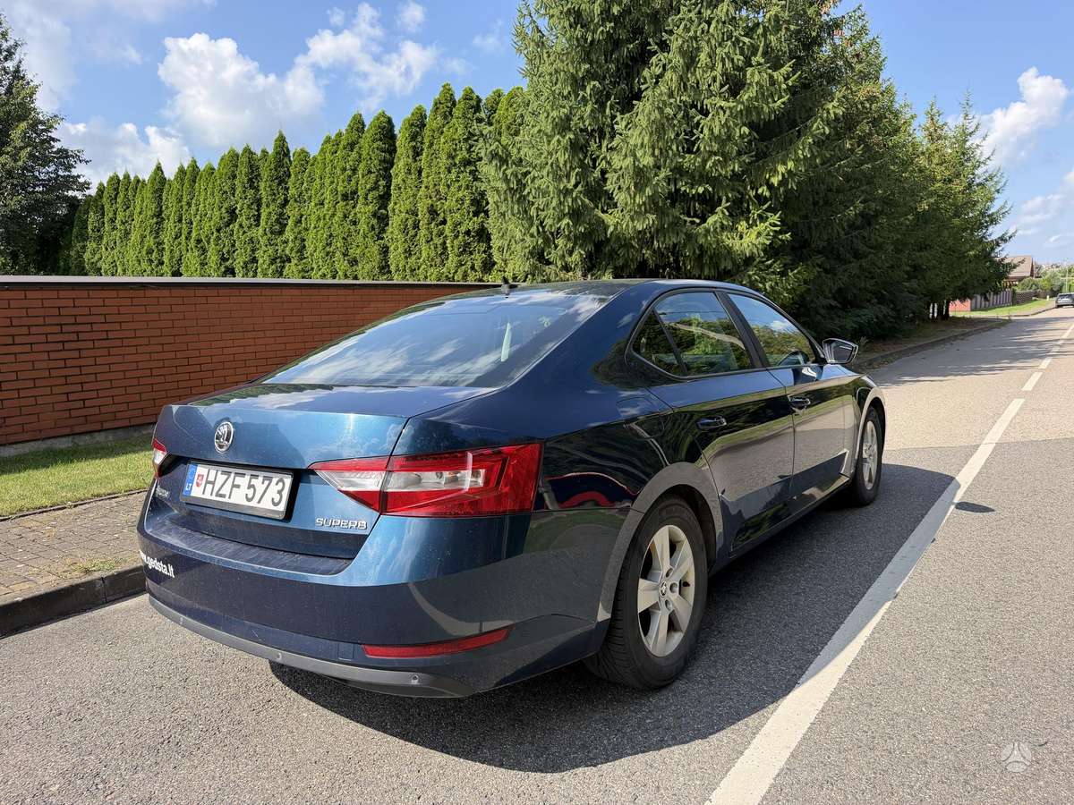 Skoda Superb, 2.0 l., Хэтчбек