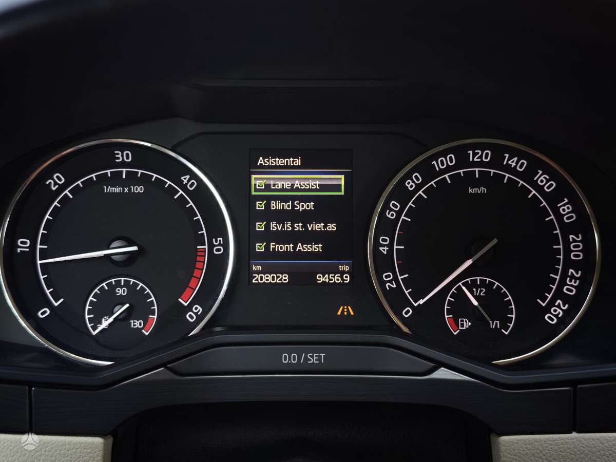 Skoda Superb, 2.0 l., Универсал