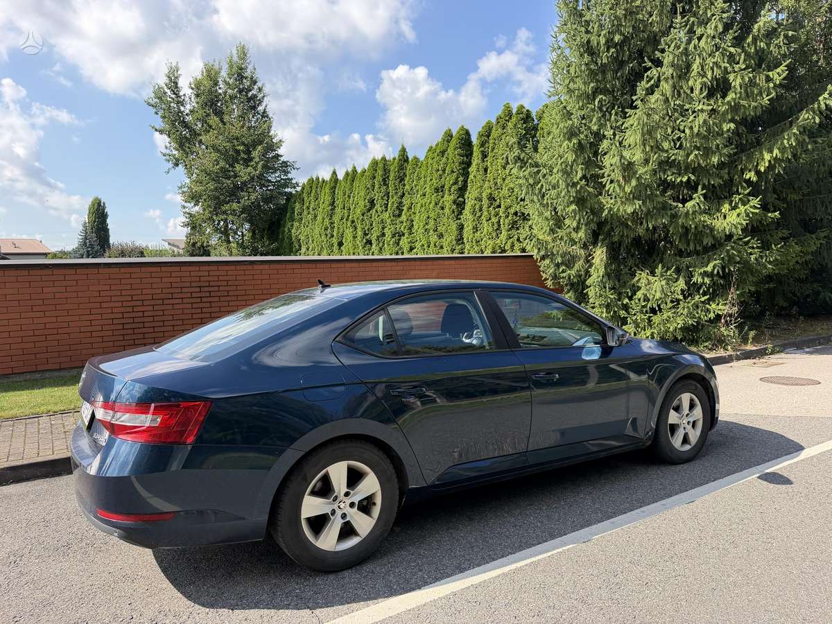 Skoda Superb, 2.0 l., Хэтчбек
