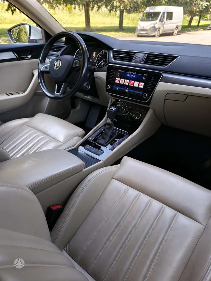 Skoda Superb, 2.0 l., Универсал