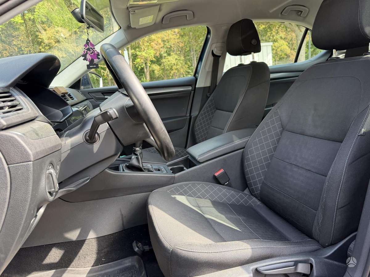 Skoda Superb, 2.0 l., Хэтчбек