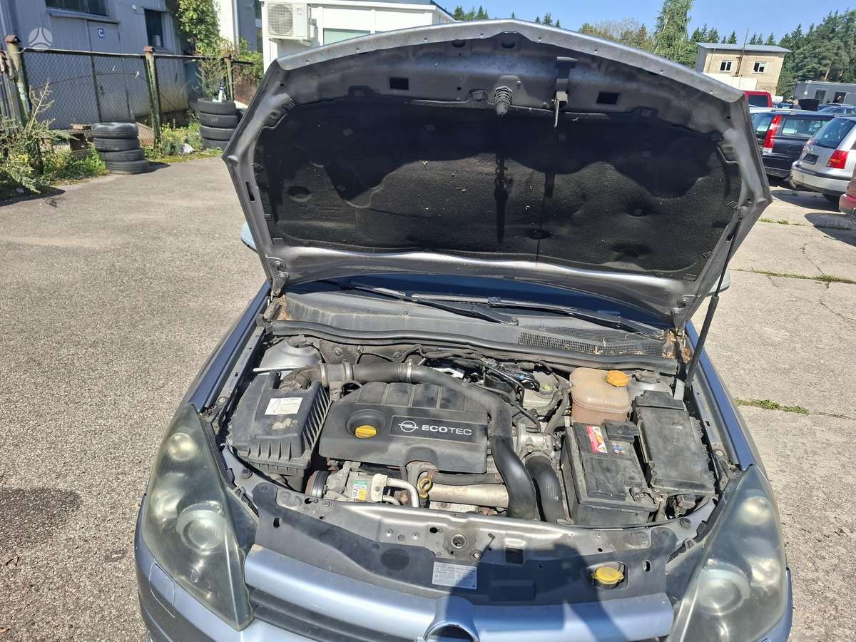 Opel Astra, 1.7 l., hatchback