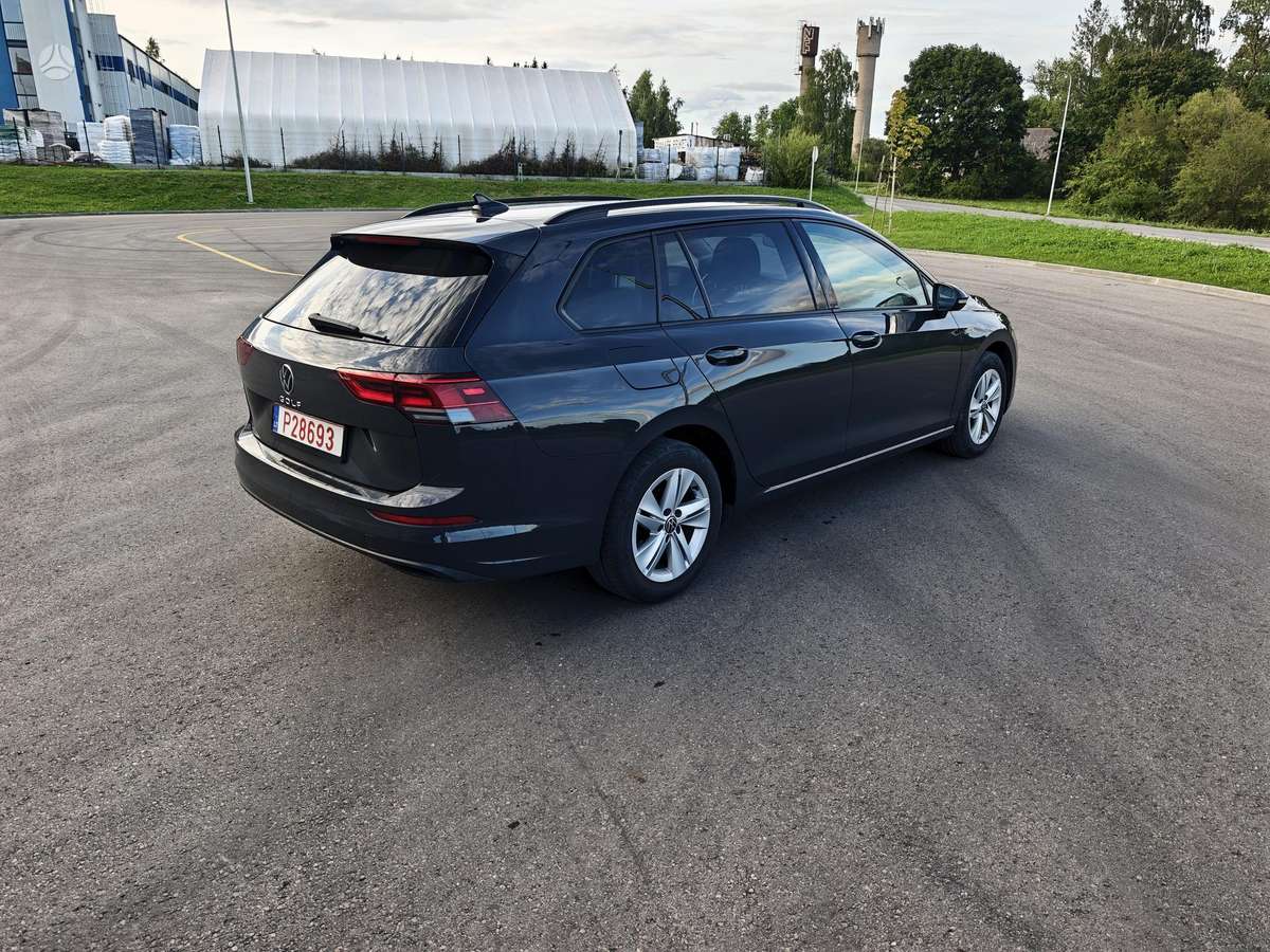 Volkswagen Golf - 11