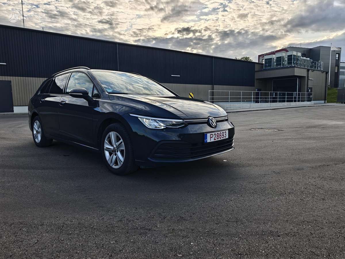 Volkswagen Golf - 1