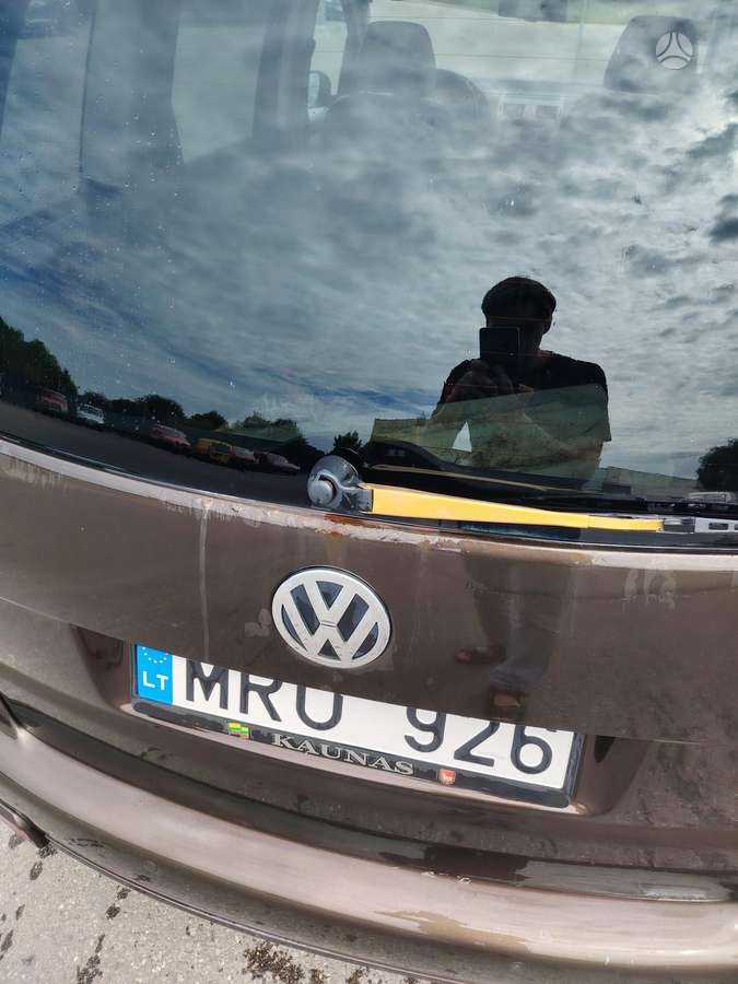 Volkswagen Touran - 7
